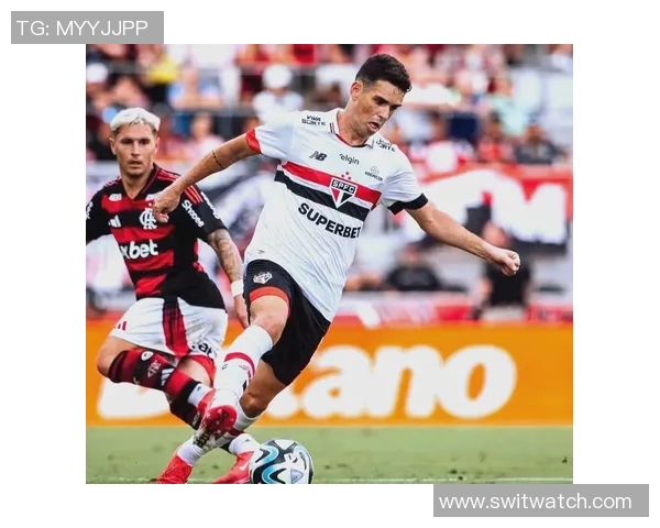 科林蒂安与克鲁塞罗激战正酣现场直播精彩回顾与分析